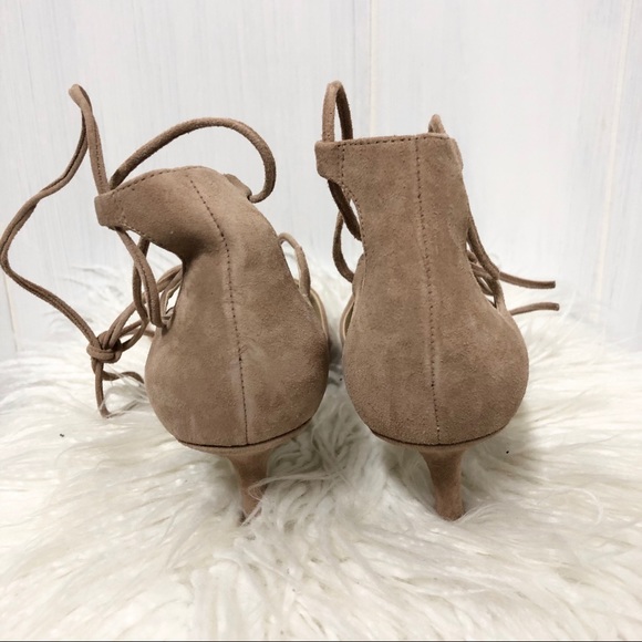 Anthro Miss Albright Margot Kitten Heels NIB - Picture 7 of 9